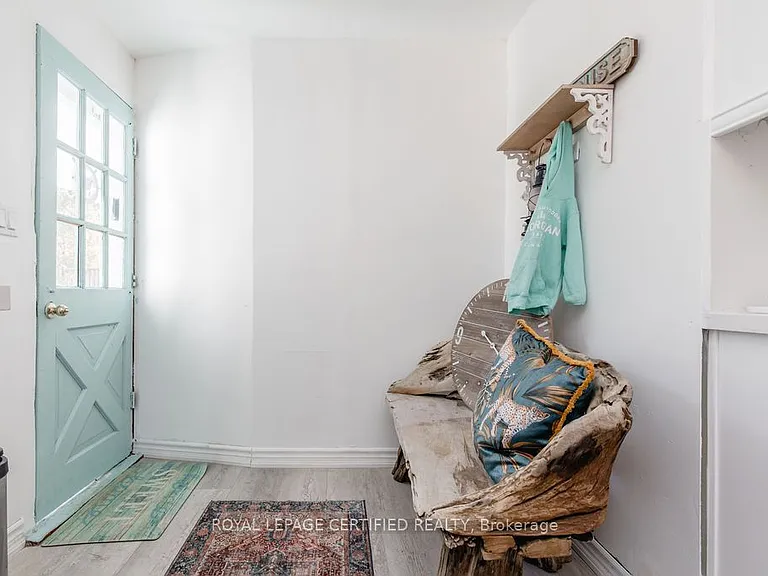 7 Oliver Dr — Photo 9