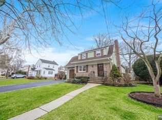 354 Elm St, Oradell, NJ 07649