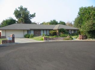 1498 W Stuart Ave, Fresno, CA
