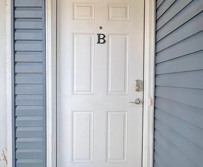 741 W Ocean View Ave #B — Photo 2