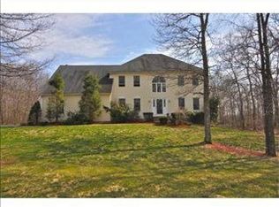 93 Jefferson Rd, Franklin, MA 02038