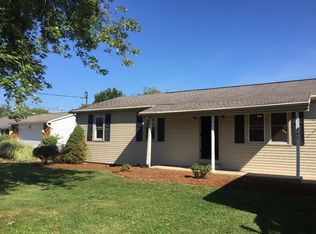 200 Summers Rd, Marietta, OH 45750