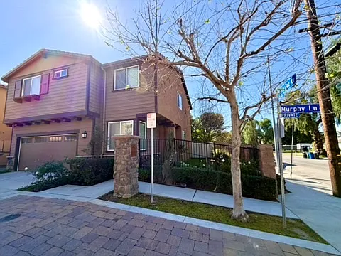 Building Photo - 17658 W Murphy Ln