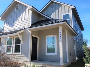 1005 Mission Dr #B, New Braunfels, TX 78130