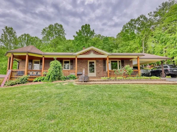 1530 Ridgeview Rd NW, Floyd, VA 24091