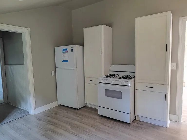 4212 Apple Ave #1 — Photo 8
