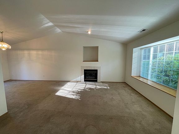 2nd image of 12404 96th Avenue Ct E