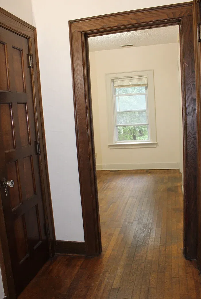 1 bed, 1.0 bath, $850 — Photo 2
