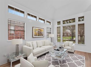 22 Almond Branch Pl, Spring, TX 77382