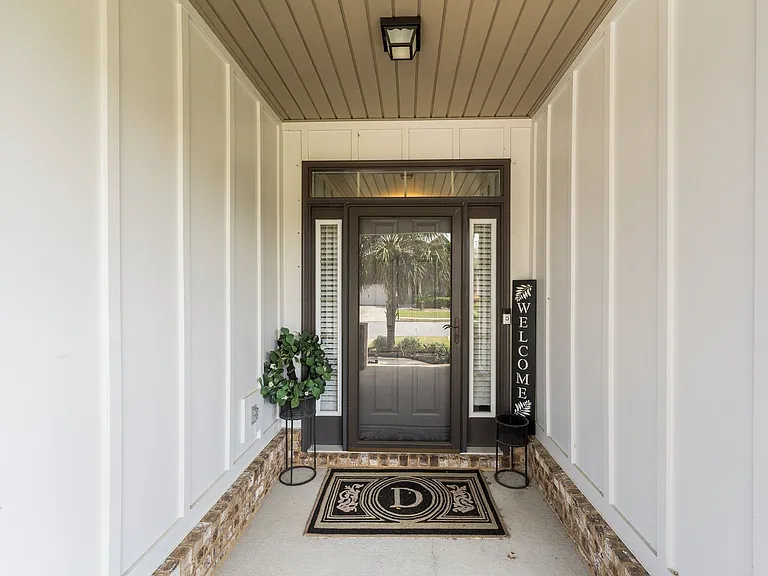 270 Whispering Lake Dr — Photo 4