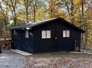 327 Crowfoot Ln, Gerrardstown, WV 25420