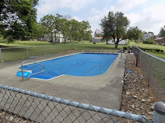 5th image of 525 N Gallatin Avenue Ext