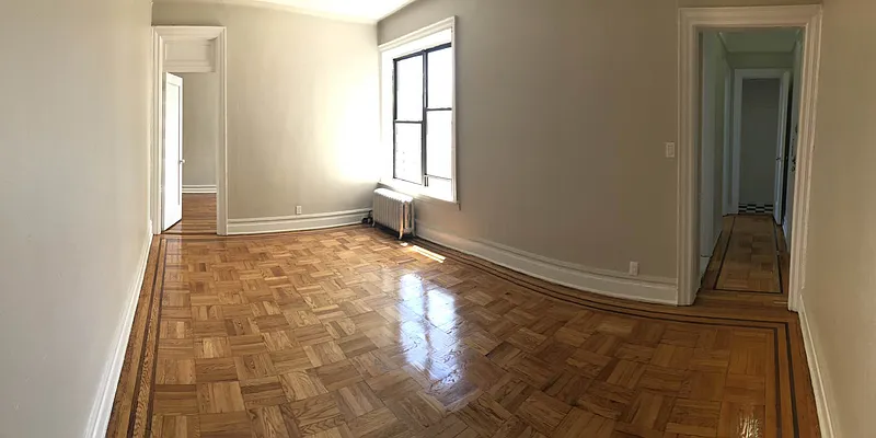 Rented by Smart NY Realty LLC | media 9