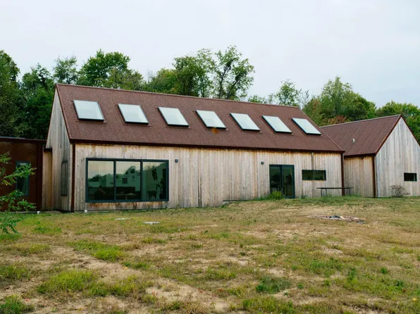 14686 National Rd SE, Thornville, OH 43076