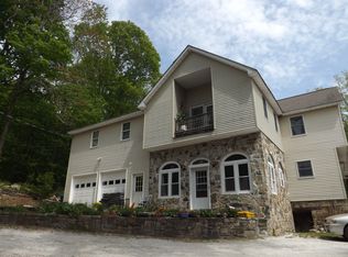 5 Garcia Trl, Mahopac, NY 10541