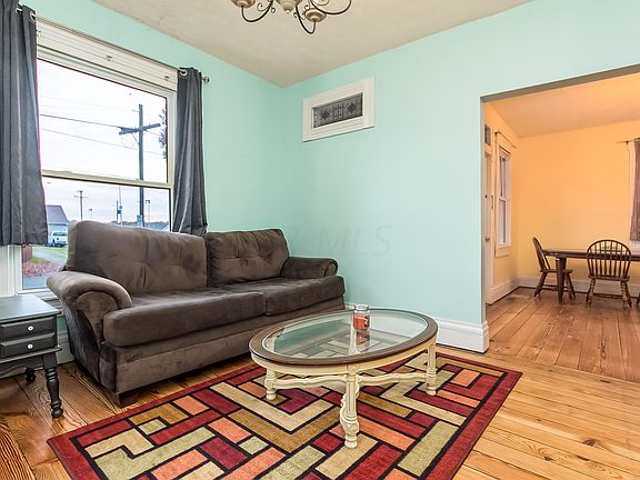 2nd image of 140 Union St