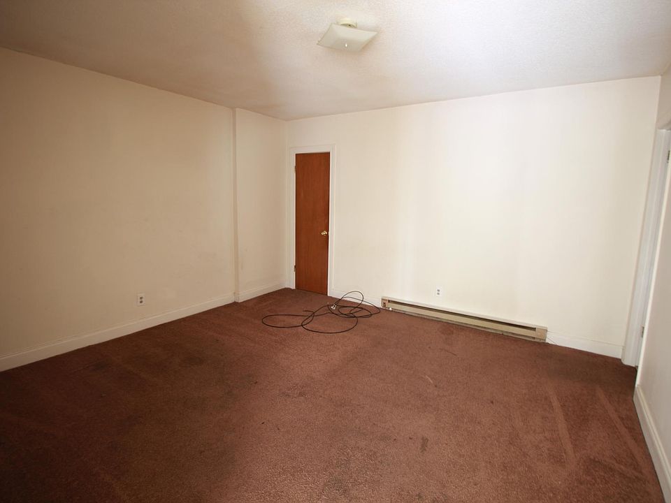 2nd image of 4025 Baldwin Rd APT 1