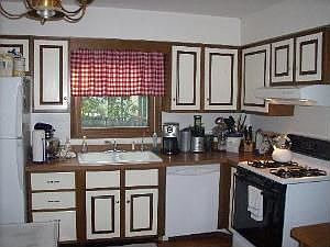 3rd image of 193 Forest Ave