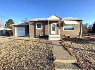 211 20th St E, Williston, ND 58801