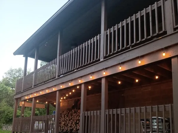 959 Pinewood Ln, Mountain View, AR 72560