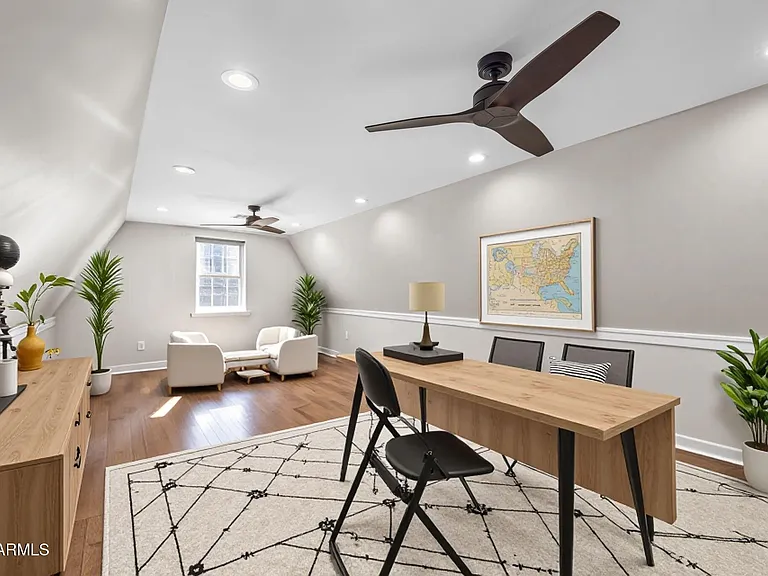 4402 E Turney Ave — Photo 38