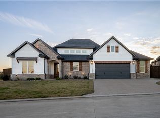 2324 Terrapin Trl, College Station, TX 77845