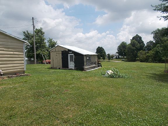 5th image of 498 Summersville Coakley Rd