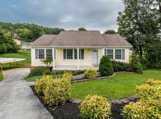 4437 Cooks Arbor Ct, Kingsport, TN 37664