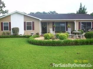 994 Damascus St, Blakely, GA 39823