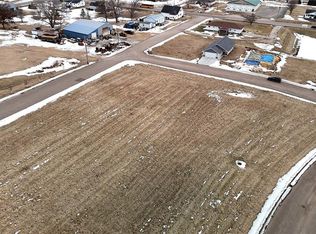 23395 Cherrywood St, Independence, WI 54747