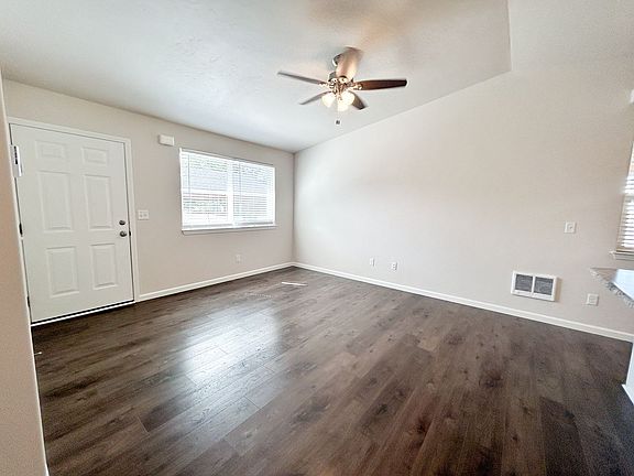 5th image of 3513 Chelsea St Unit A