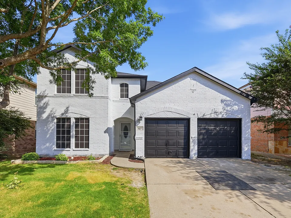 417 Niagara Falls Dr