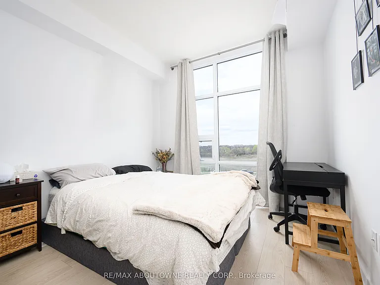 450 Dundas St E #334 — Photo 23