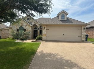 9912 Houston Dr, Woodway, TX 76712