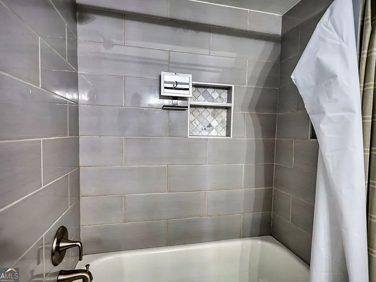 11 Doranne Ct SE #11 — Photo 8