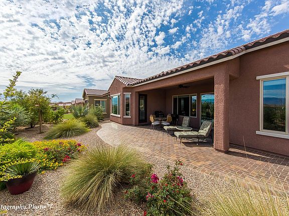4th image of 956 Bridle Path Ln