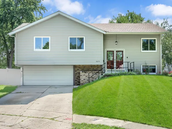 5870 Easton Ct, Hanover Park, IL 60133