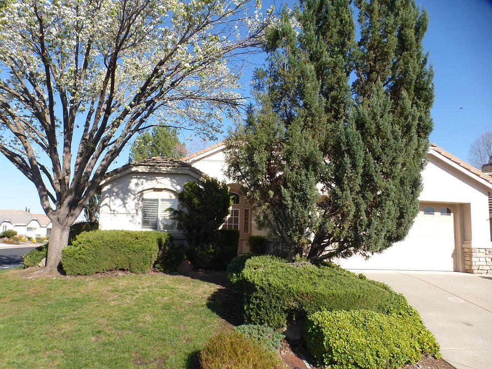 1st image of 201 Heartrose Ct