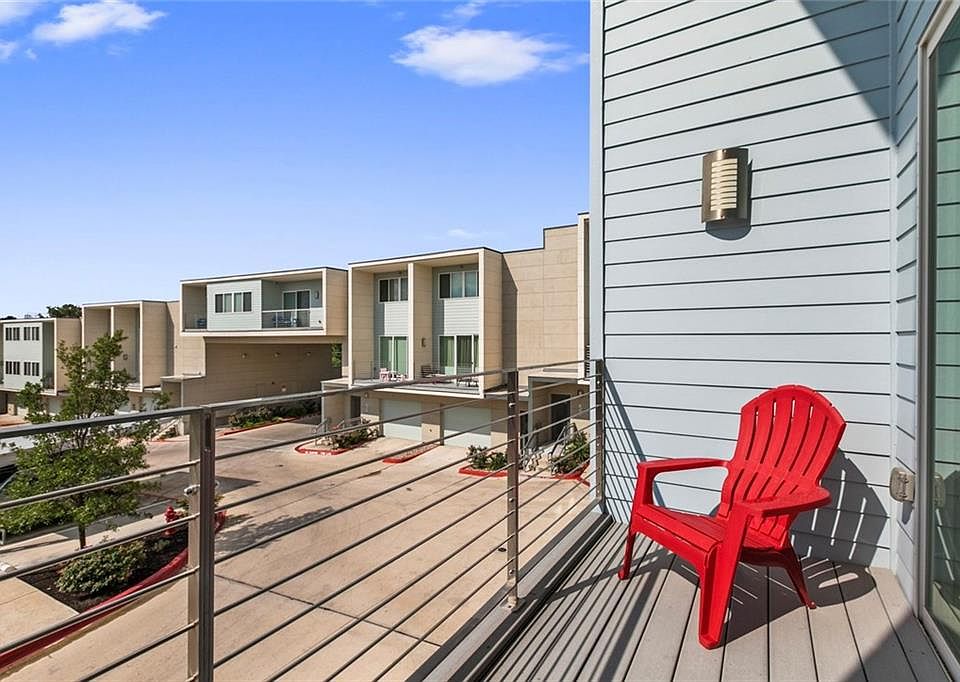 1st image of 604 N Bluff Dr Unit 253