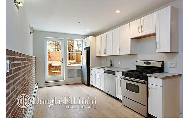 Rented by Douglas Elliman | media 37