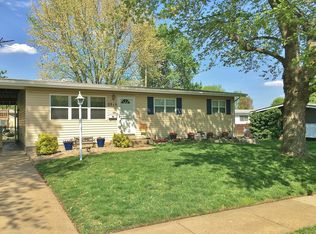2315 Flamingo Dr, Florissant, MO