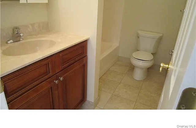 304 Tondo Cir — Photo 7