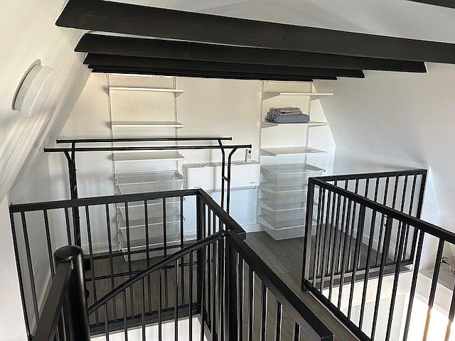 oft, open closet on the west side, the loft has a new unit of AC programable with a cellphone for maximize control