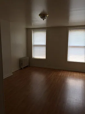 Rented by Owner | media 37