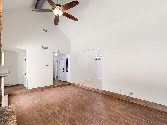 5th image of 2238 Baffin Bay Dr