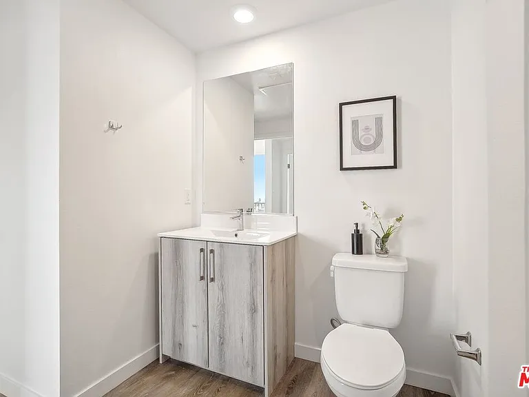 1350 Court St — Photo 11