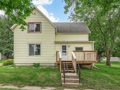 304 3rd St N, Ellendale, MN, 56026