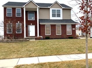 57879 Cider Ml, South Lyon, MI