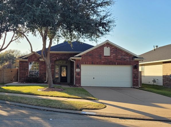 15307 Tupelo Dr