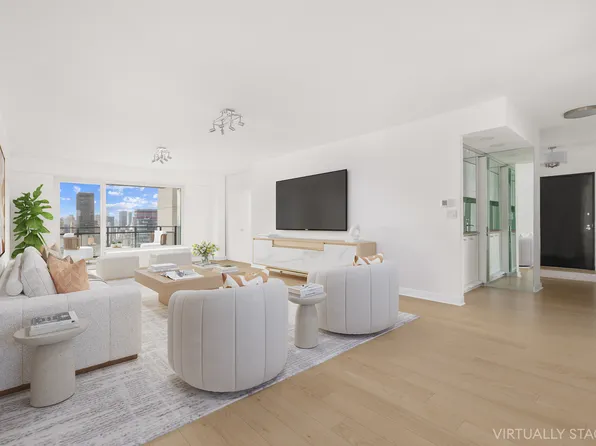 303 East 57th Street image 1 of 14